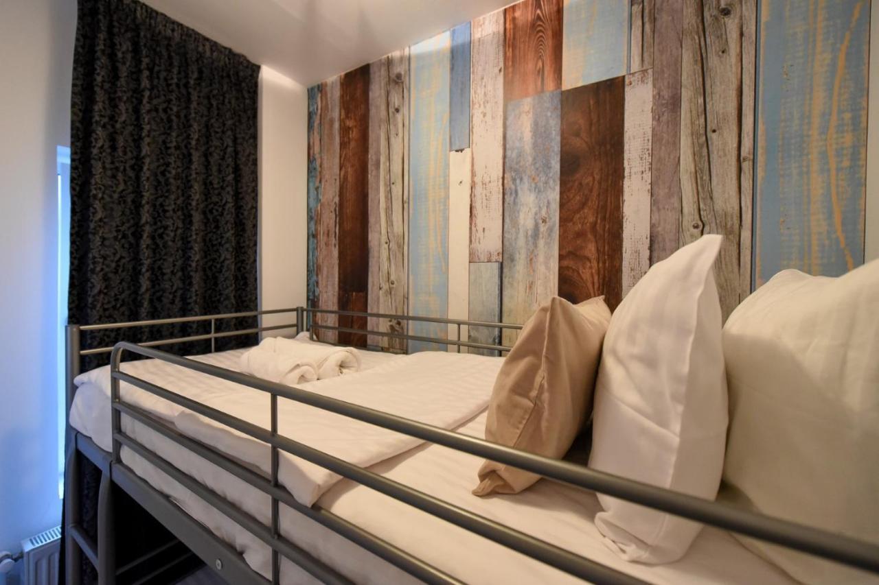 Discover Comfort: Charming & Spacious Apartment In The Old Town 布加勒斯特 外观 照片